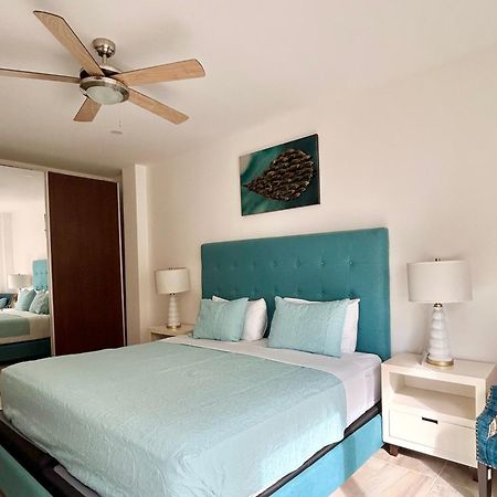 Habitacion Privada En Dixon Cove Roatan Luaran gambar
